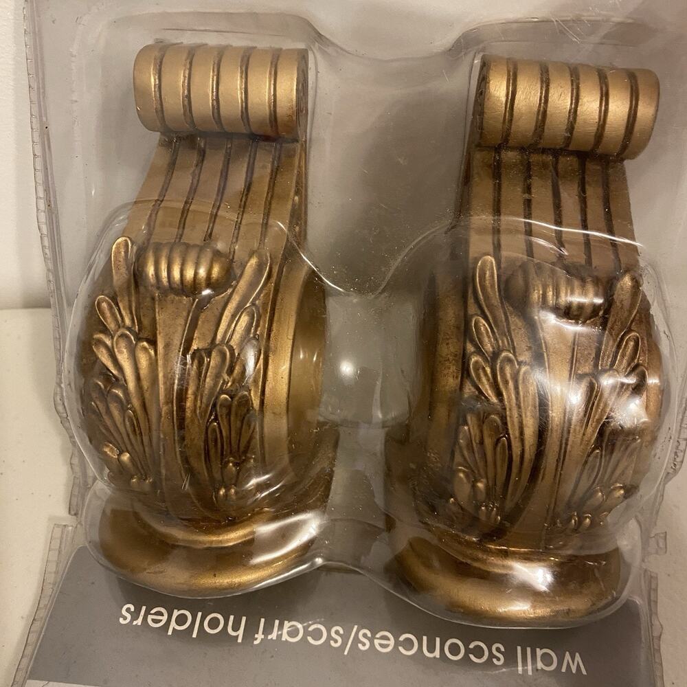 Popular Home Wall Sconce Scarf Holder Acanthus Leaf Feather Sconce Pair Gold New